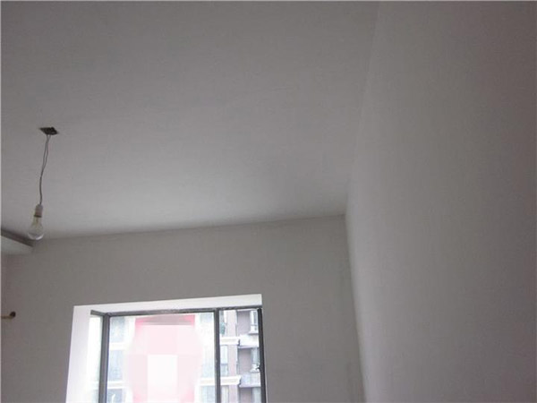 ���̰���